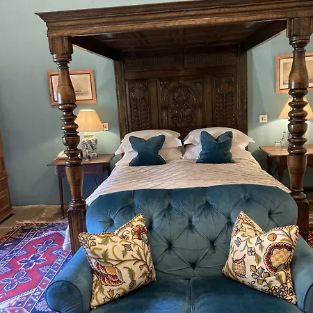 Old Downton Lodge Ludlow Room photo