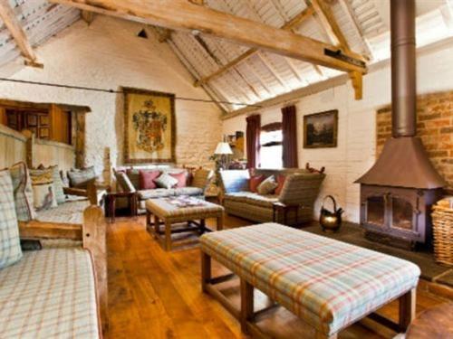Old Downton 5* Ludlow