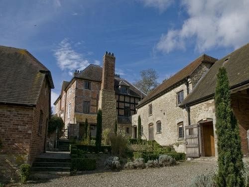 Old Downton 5*
