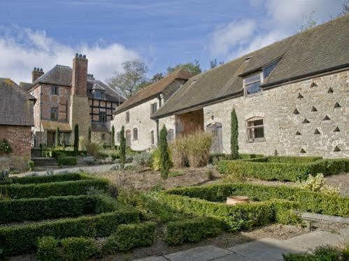 Inn Old Downton 5*